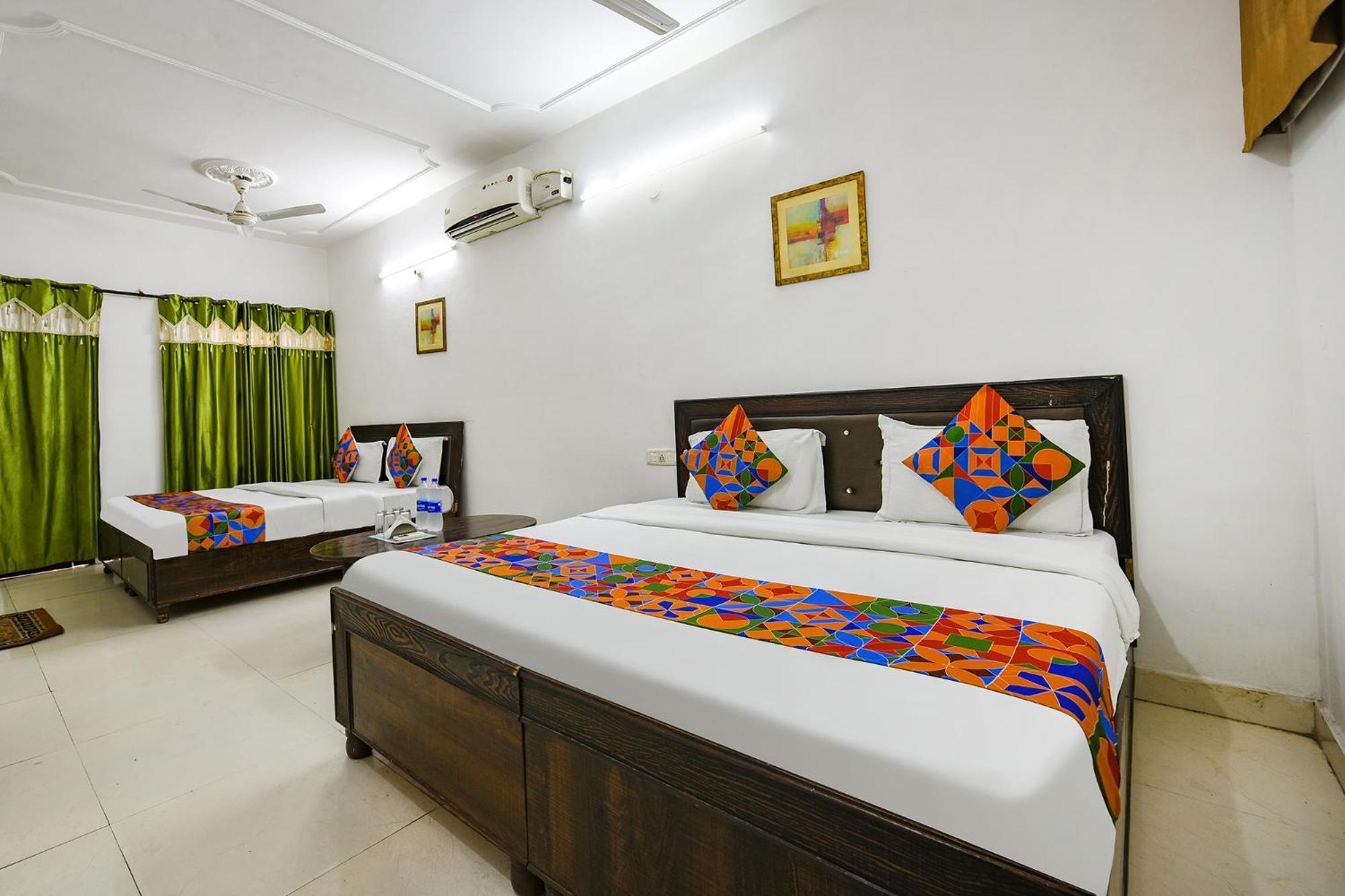 Fabexpress Diamond Sec 45 Hotel Chandīgarh Eksteriør billede