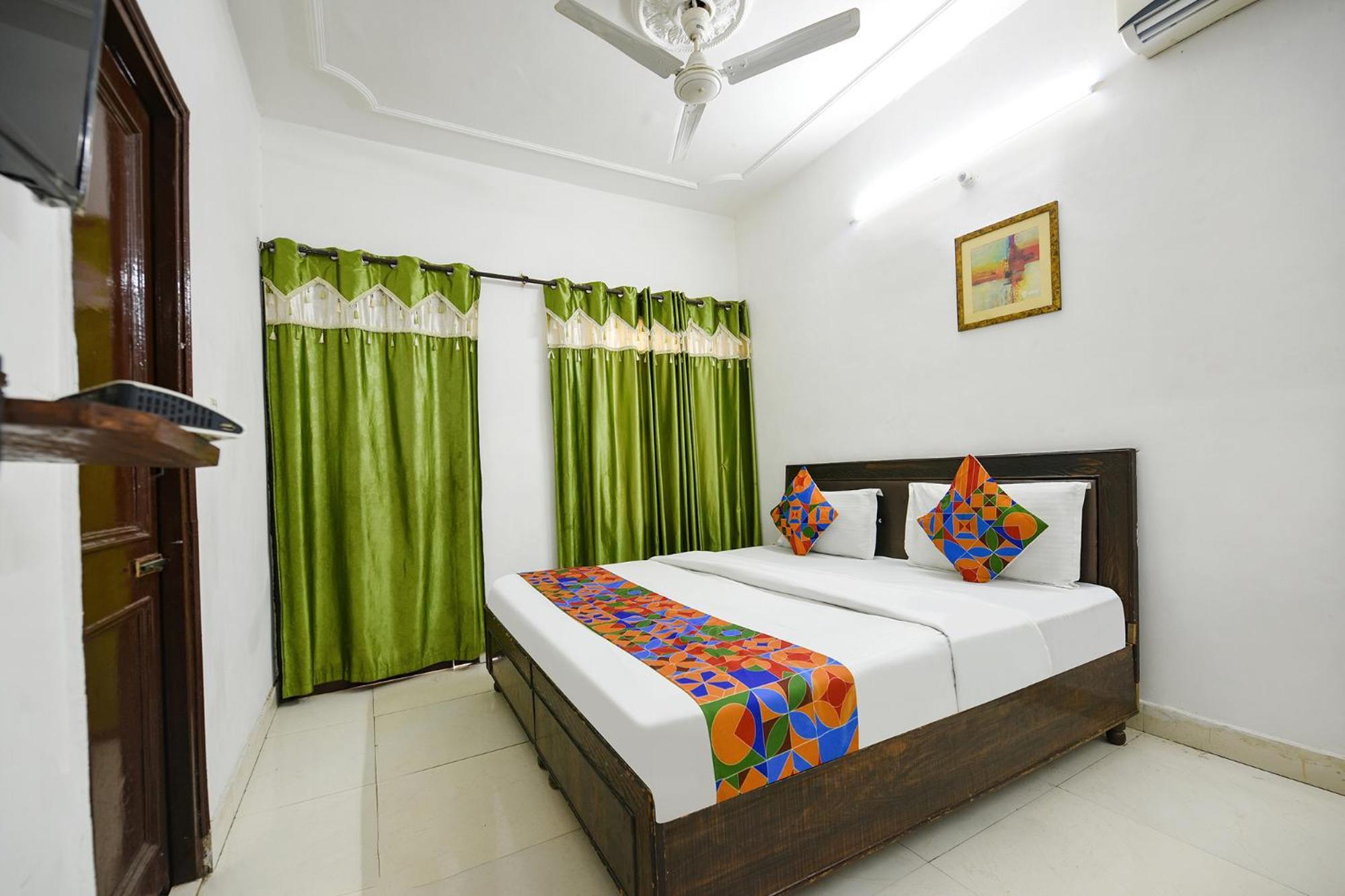 Fabexpress Diamond Sec 45 Hotel Chandīgarh Eksteriør billede